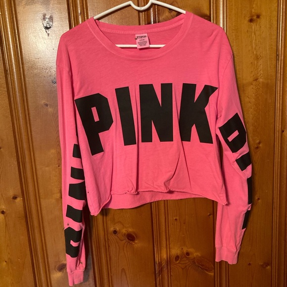 PINK Victoria's Secret Tops - Size Medium Womens PINK long sleeve cropped top